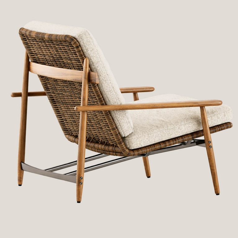 ASSĪL Lounge Chair