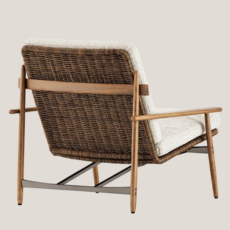 ASSĪL Lounge Chair