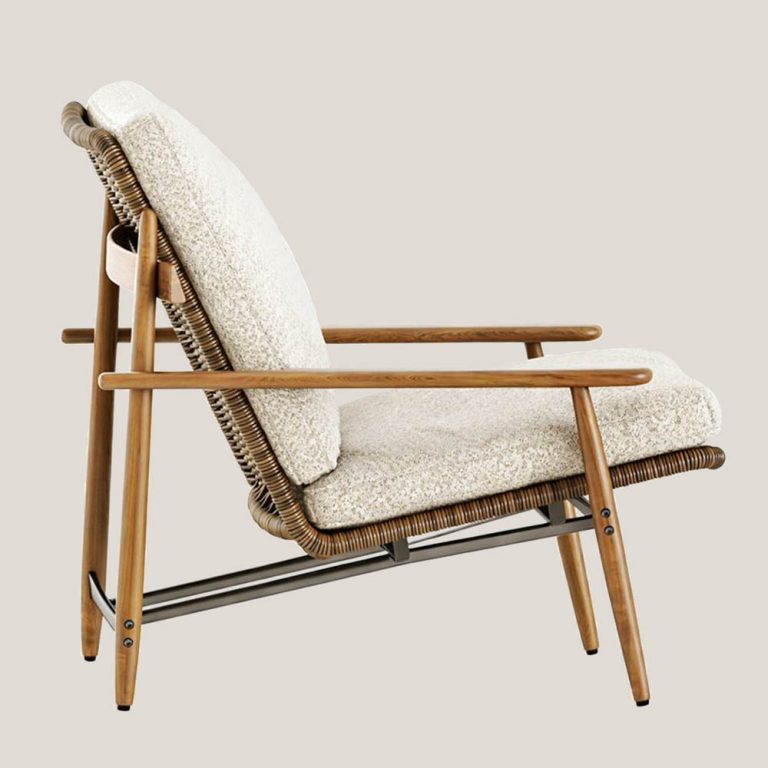 ASSĪL Lounge Chair