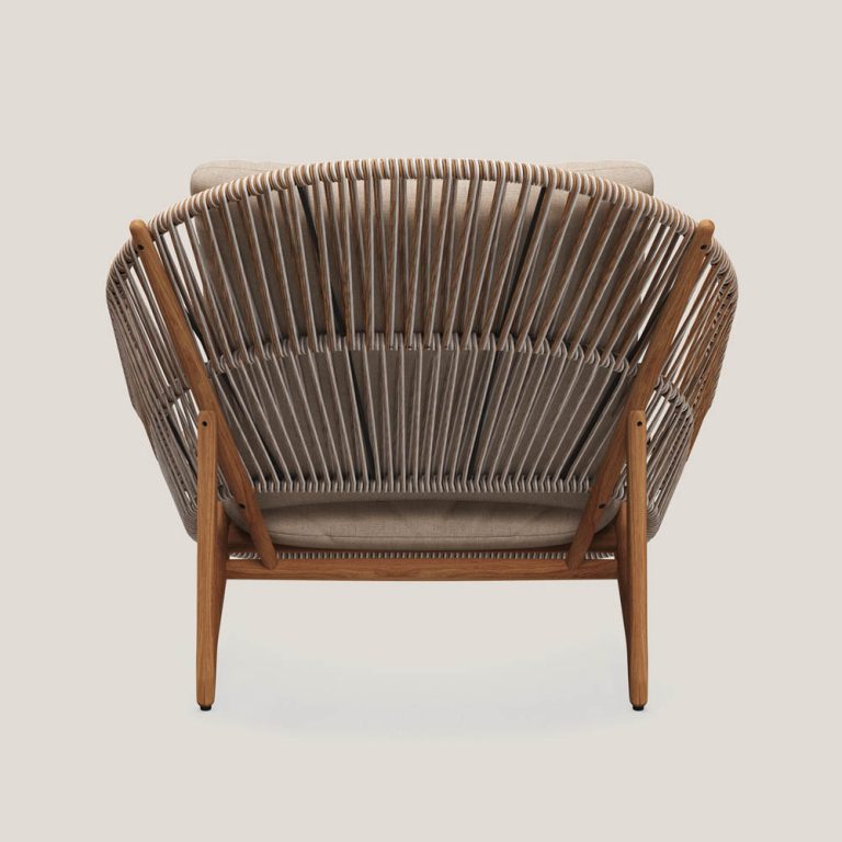 Naseem chaise lounge