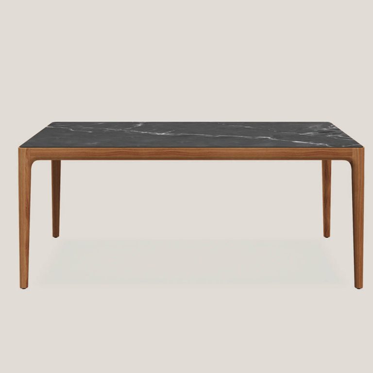 Wujdan Dining Table